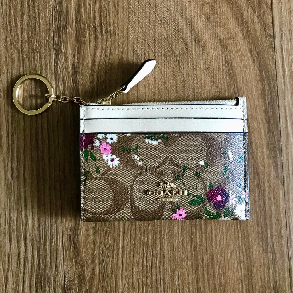 NWOT Coach Skinny ID Wallet w/ Signature Canvas and Wildflowers